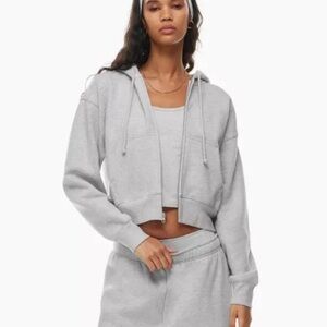 Aritzia TNA Cozy Fleece Boyfriend Fit Hoodie Sweateshirt L Gray Boxy Zip Up